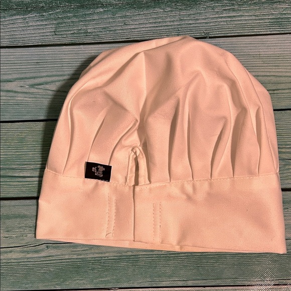 Elegant Cream Chef Hat - Picture 2 of 2